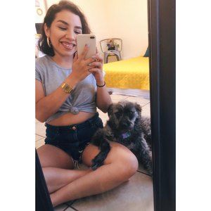 Meet your Posher, Alma